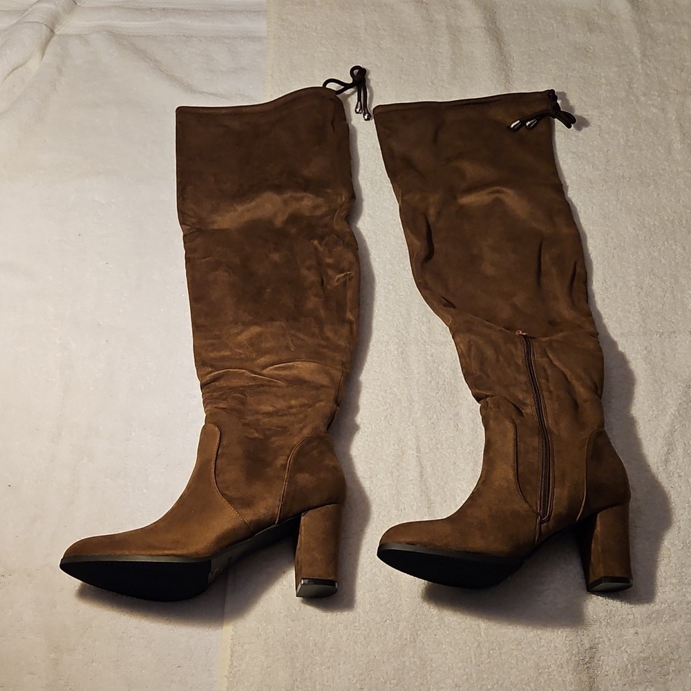 J.Adams Shoes Aspen Brown Suede Knee‎ High Zip Almond Toe Boot Women 9.5